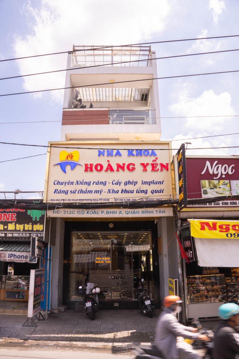 Nha khoa Hoàng Yến 